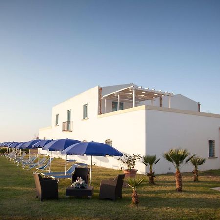 Отель Relais Antiche Saline Торре-Нубия Экстерьер фото