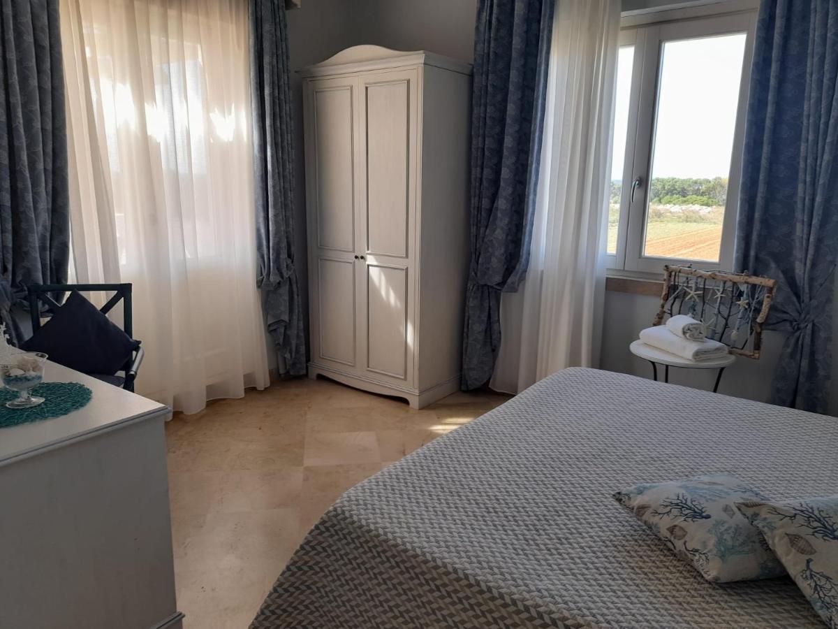 Отель Relais Antiche Saline Торре-Нубия Экстерьер фото