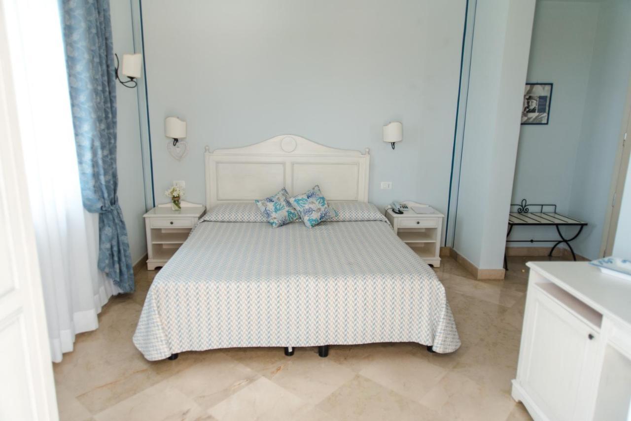 Отель Relais Antiche Saline Торре-Нубия Экстерьер фото