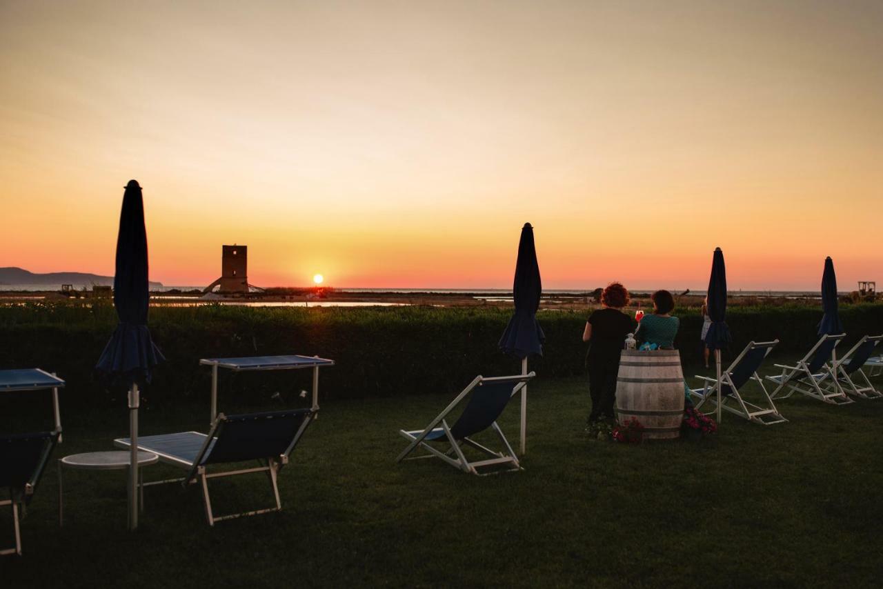 Отель Relais Antiche Saline Торре-Нубия Экстерьер фото