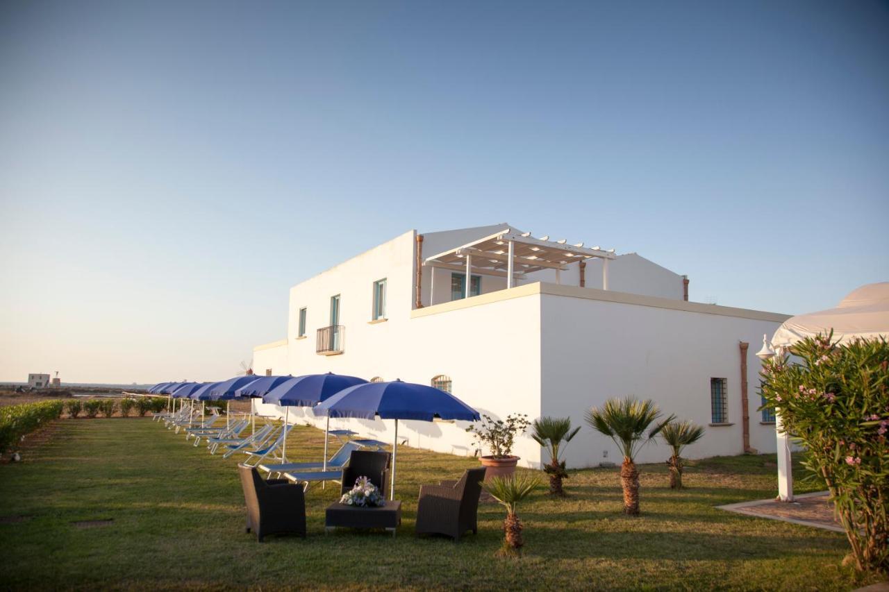 Отель Relais Antiche Saline Торре-Нубия Экстерьер фото